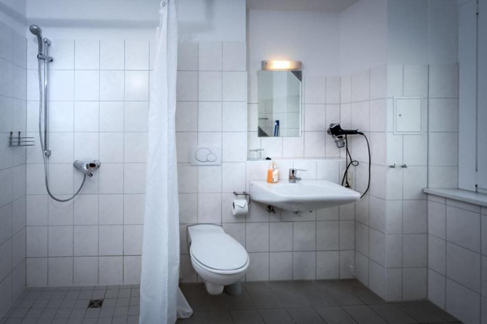 H&H Studio-Apartment Im Stadtteil Ostseeviertel Jedes Apartment Mit Kuechenzeilen - Fahrstuhl Und 24H Check In Greifswald Luaran gambar