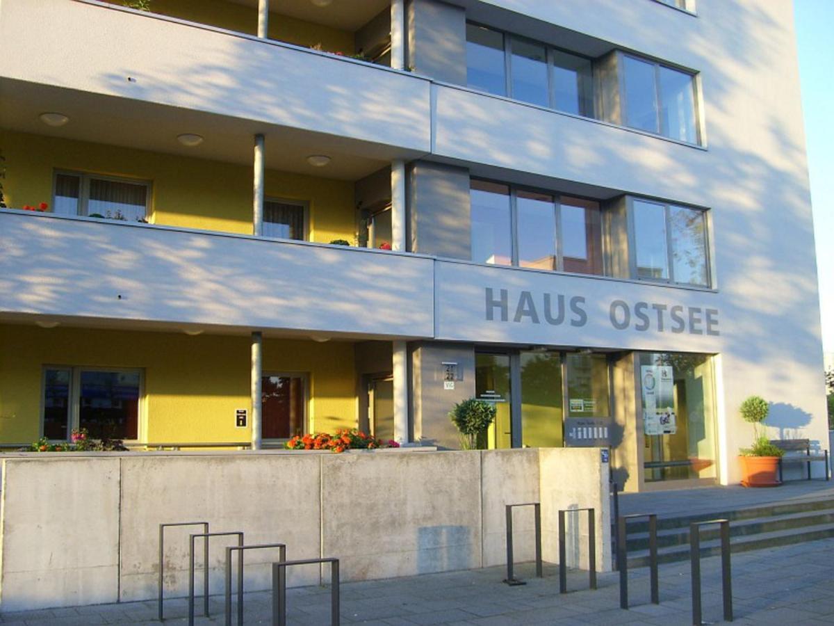H&H Studio-Apartment Im Stadtteil Ostseeviertel Jedes Apartment Mit Kuechenzeilen - Fahrstuhl Und 24H Check In Greifswald Luaran gambar
